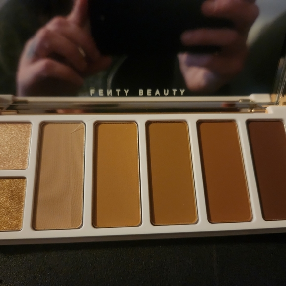 Fenty Beauty Sun Stalke'r - Picture 3 of 3